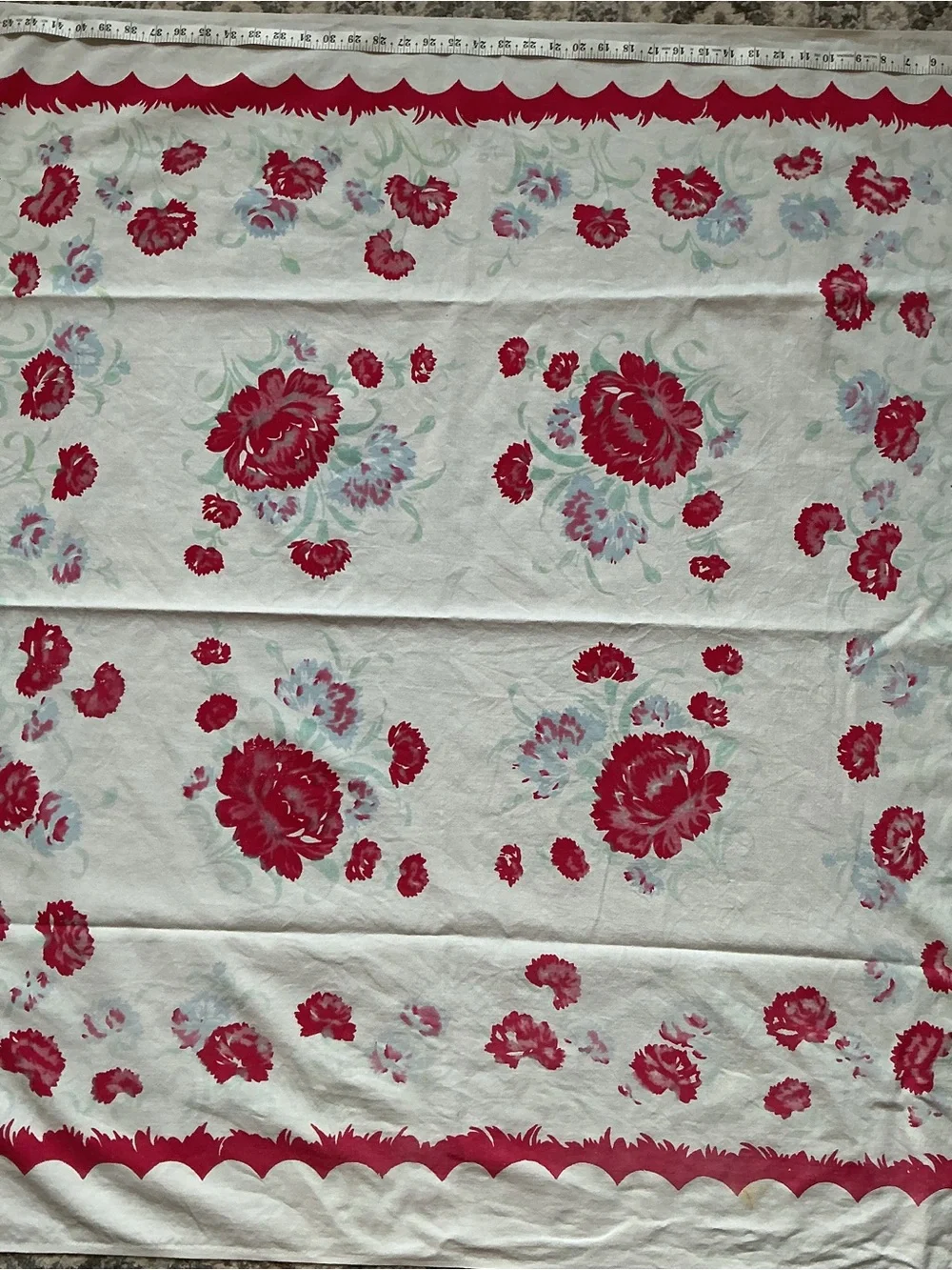 Vintage Scalloped Red Floral Cotton Tablecloth 1950’s Boho Rose Cottagecore